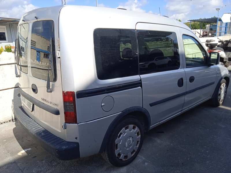 opel combo (corsa c) del año 2009