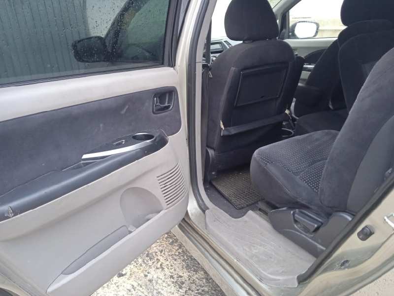 mitsubishi grandis (na0w) del año 2006