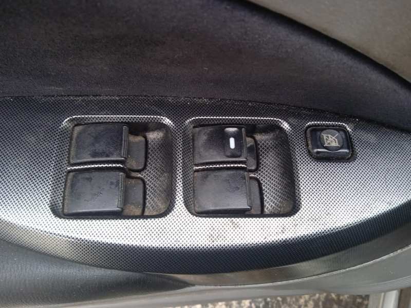 mitsubishi grandis (na0w) del año 2006