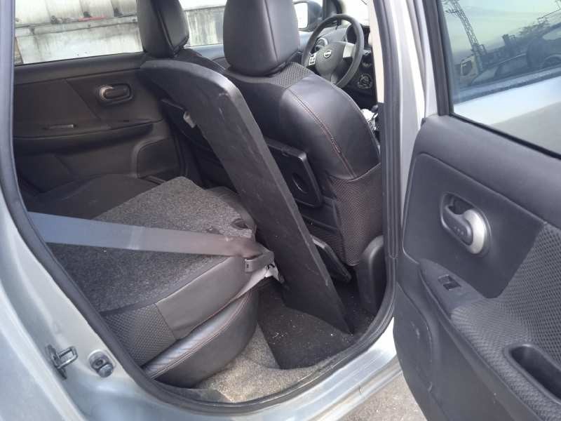 nissan note (e11e) del año 2008