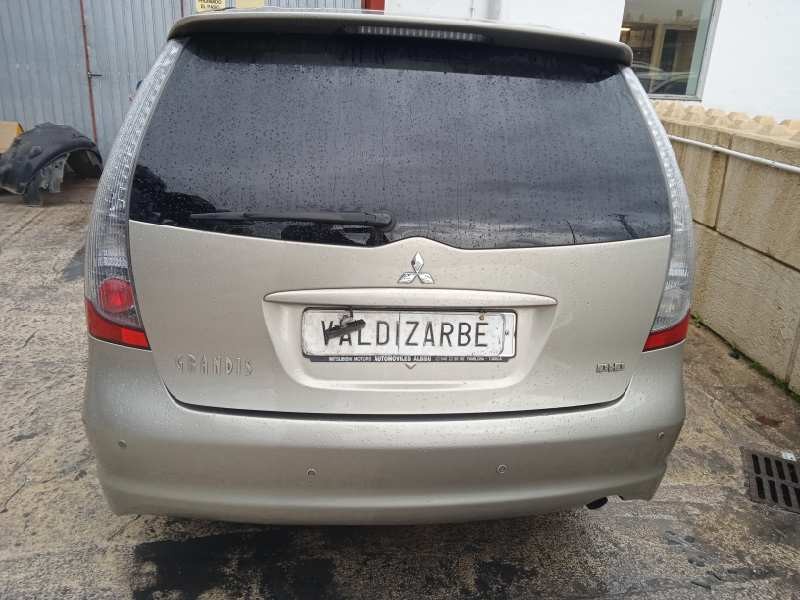 mitsubishi grandis (na0w) del año 2006