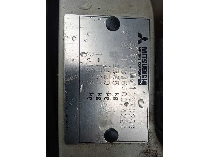 mitsubishi grandis (na0w) del año 2006