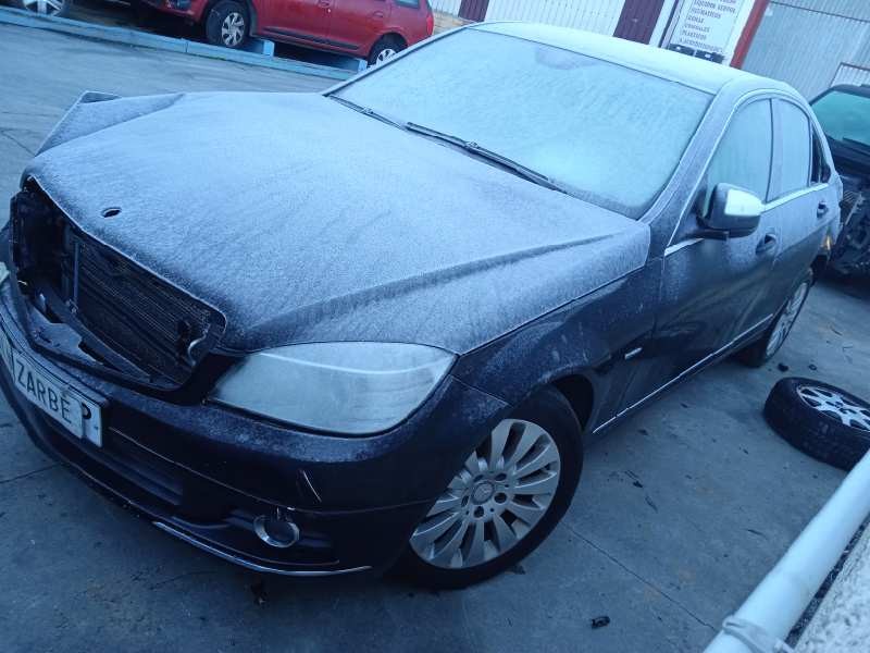 mercedes-benz clase c (w204) berlina del año 2008