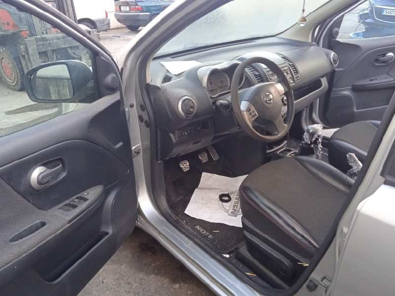 nissan note (e11e) del año 2008