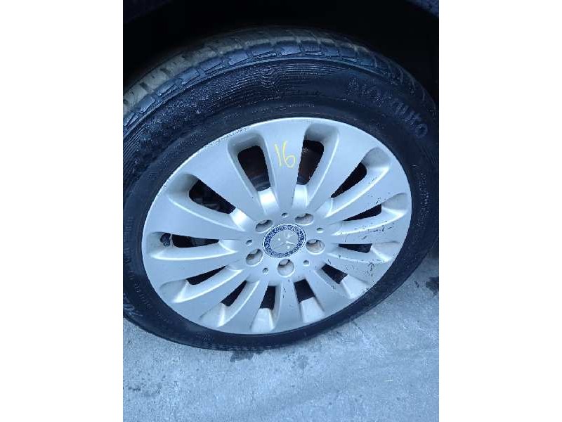 mercedes-benz clase c (w204) berlina del año 2008