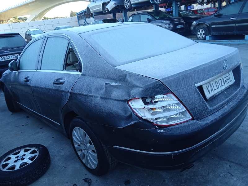 mercedes-benz clase c (w204) berlina del año 2008