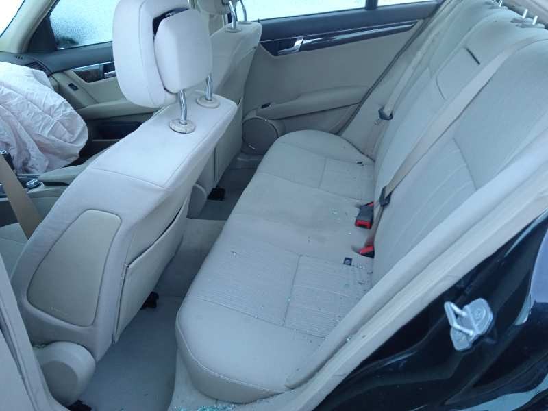 mercedes-benz clase c (w204) berlina del año 2008