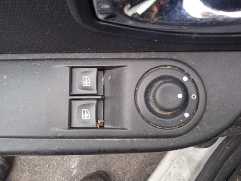 renault clio iv del año 2013