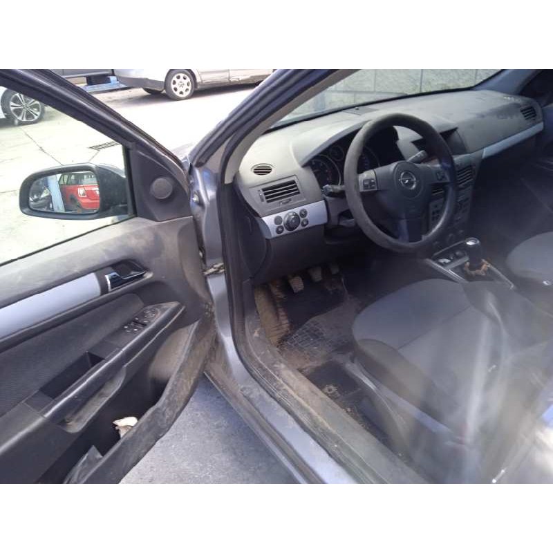 opel astra h caravan del año 2005