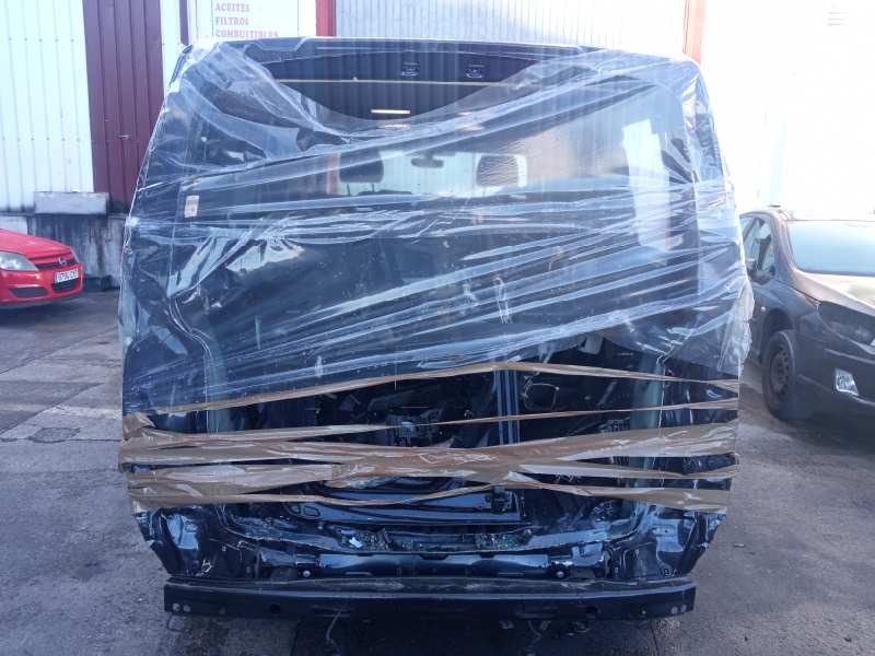 volkswagen t6.1 caravelle (sh) del año 2022