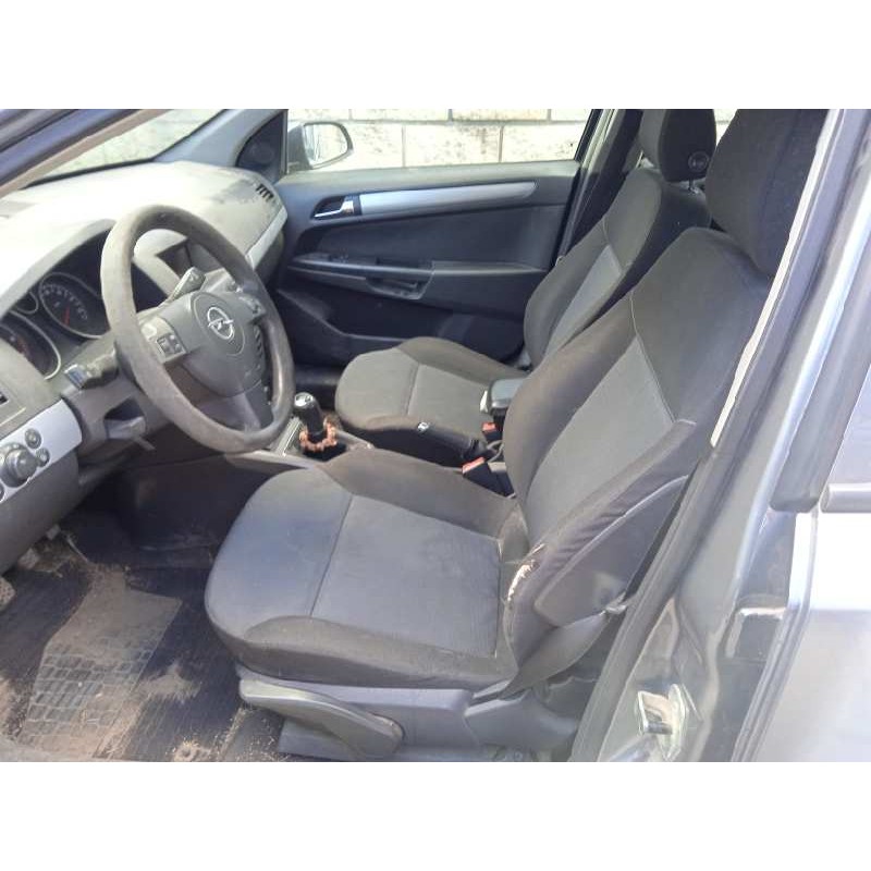 opel astra h caravan del año 2005