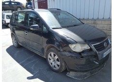 VOLKSWAGEN TOURAN (1T2)