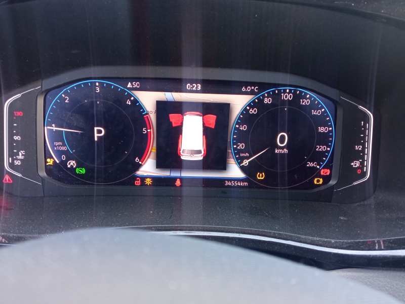 volkswagen t6.1 caravelle (sh) del año 2022