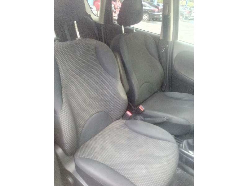 nissan note (e11e) del año 2007