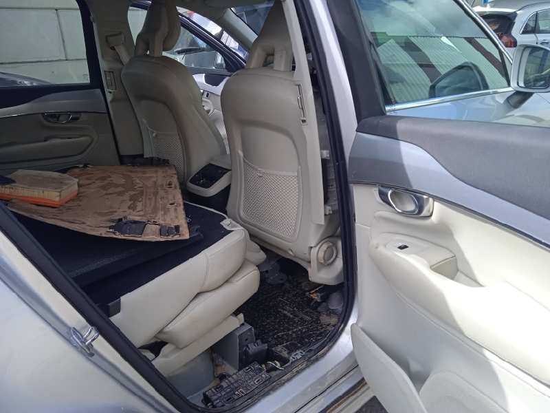 volvo xc90 del año 2017