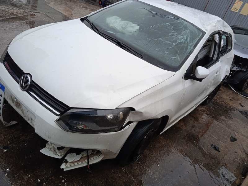 volkswagen polo (6c1) del año 2015
