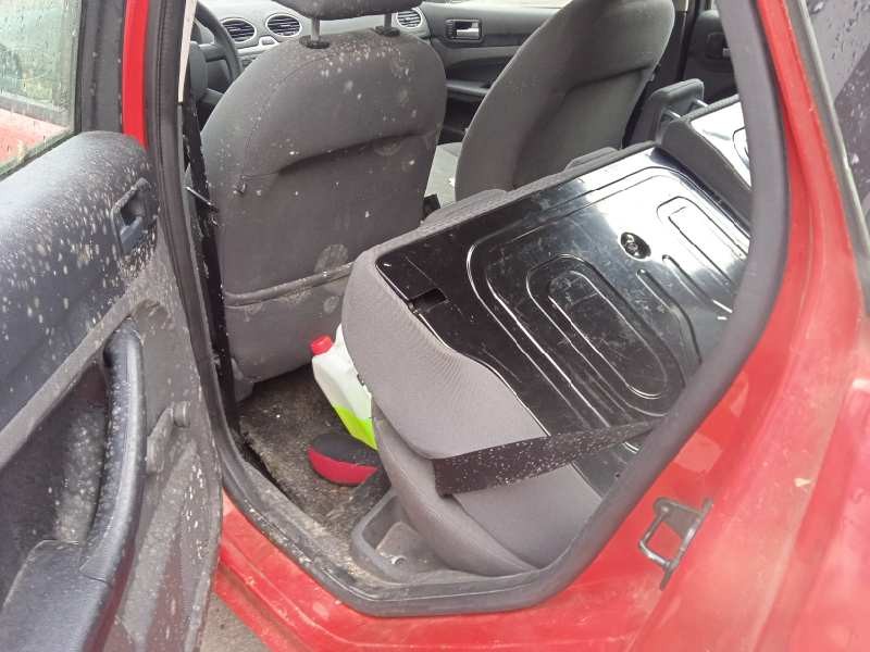 ford focus berlina (cap) del año 2008