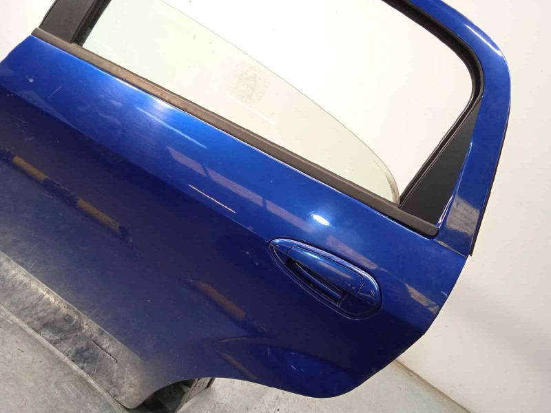 Recambio de puerta trasera izquierda para fiat punto (evo) (199) dynamic referencia OEM IAM 51776869  51888070