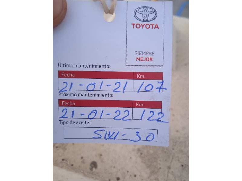 toyota avensis (t27) del año 2012