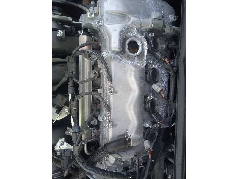 toyota avensis (t27) del año 2012