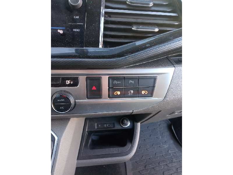 volkswagen t6.1 caravelle (sh) del año 2022