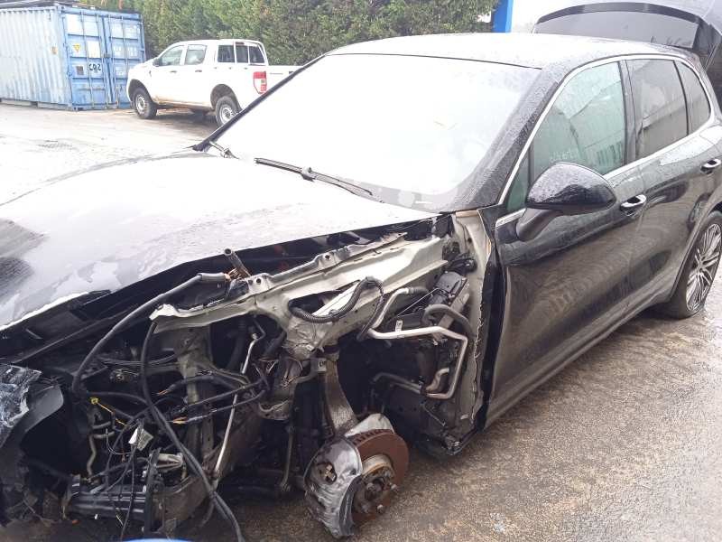 porsche cayenne (typ 92aa) del año 2012