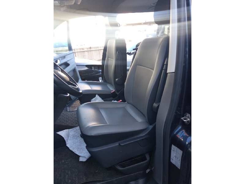 volkswagen t6.1 caravelle (sh) del año 2022