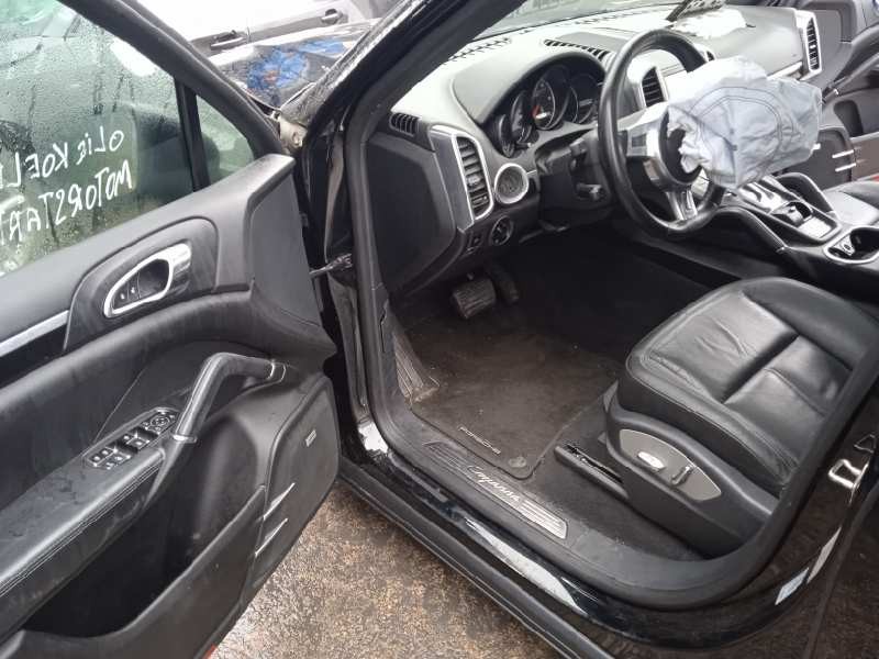 porsche cayenne (typ 92aa) del año 2012