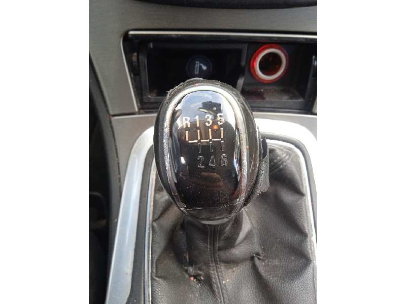 opel insignia berlina del año 2009