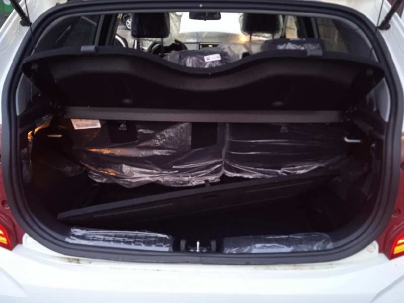 kia picanto (ja) del año 2023