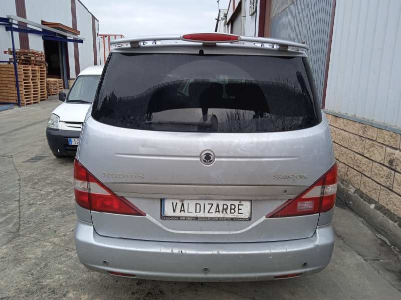 ssangyong rodius del año 2005