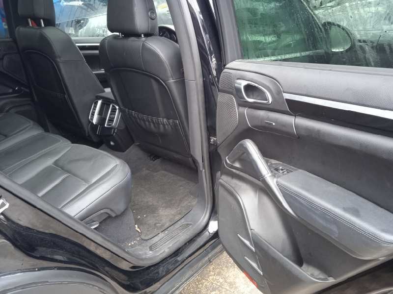 porsche cayenne (typ 92aa) del año 2012