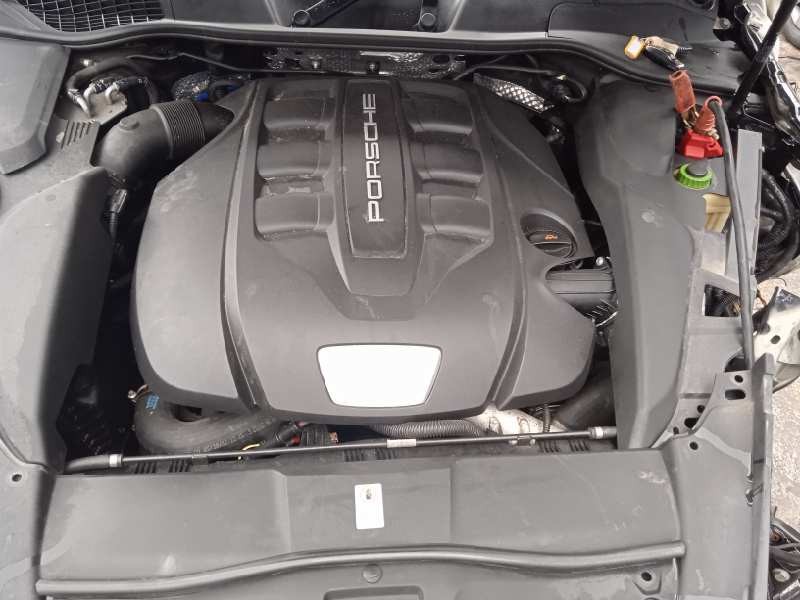 porsche cayenne (typ 92aa) del año 2012