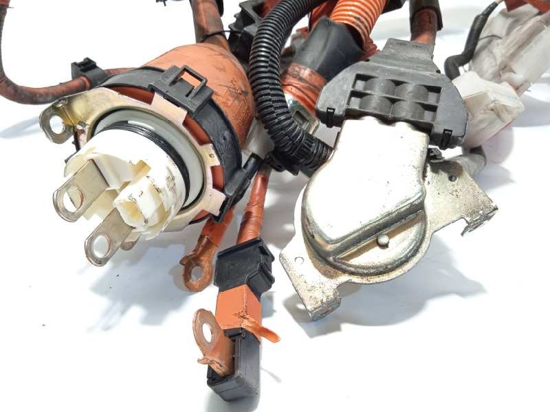 Recambio de modulo electronico para toyota prius (nhw30) 1.8 16v cat (híbrido) referencia OEM IAM 8216447080  8216447080J