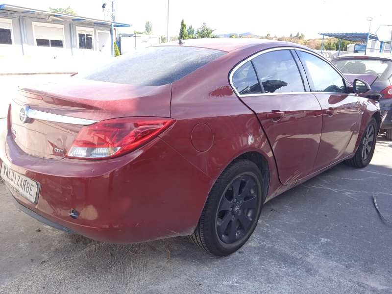 opel insignia berlina del año 2009