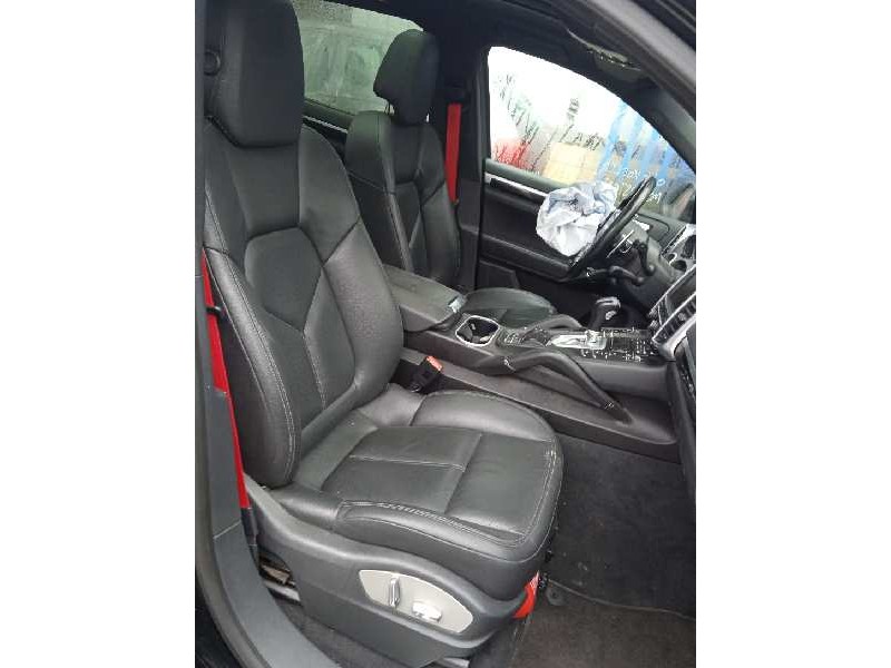 porsche cayenne (typ 92aa) del año 2012