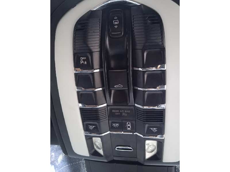 porsche cayenne (typ 92aa) del año 2012