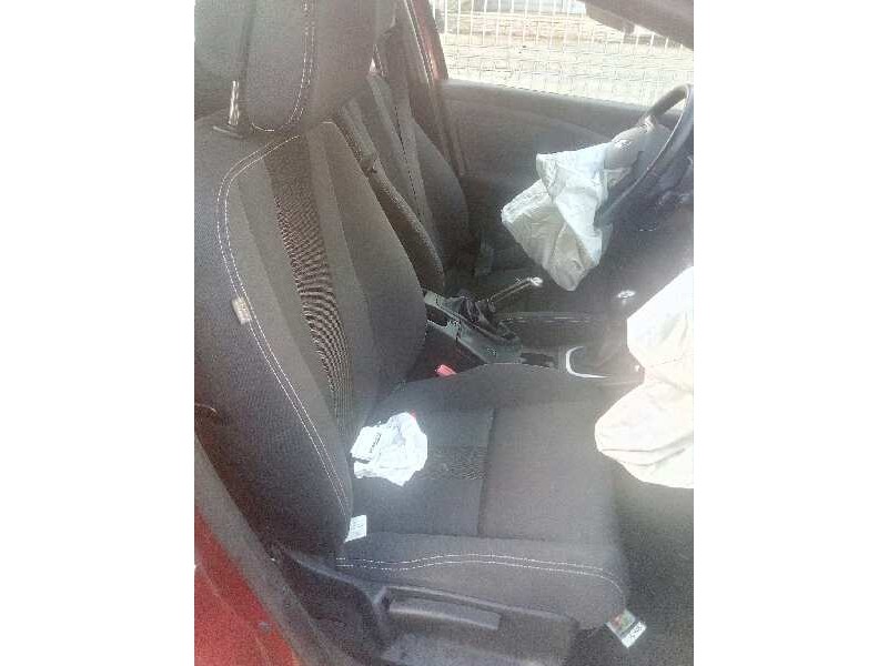 renault megane iii berlina 5 p del año 2009