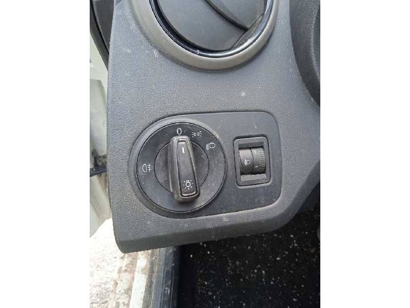 seat ibiza (6p1) del año 2016