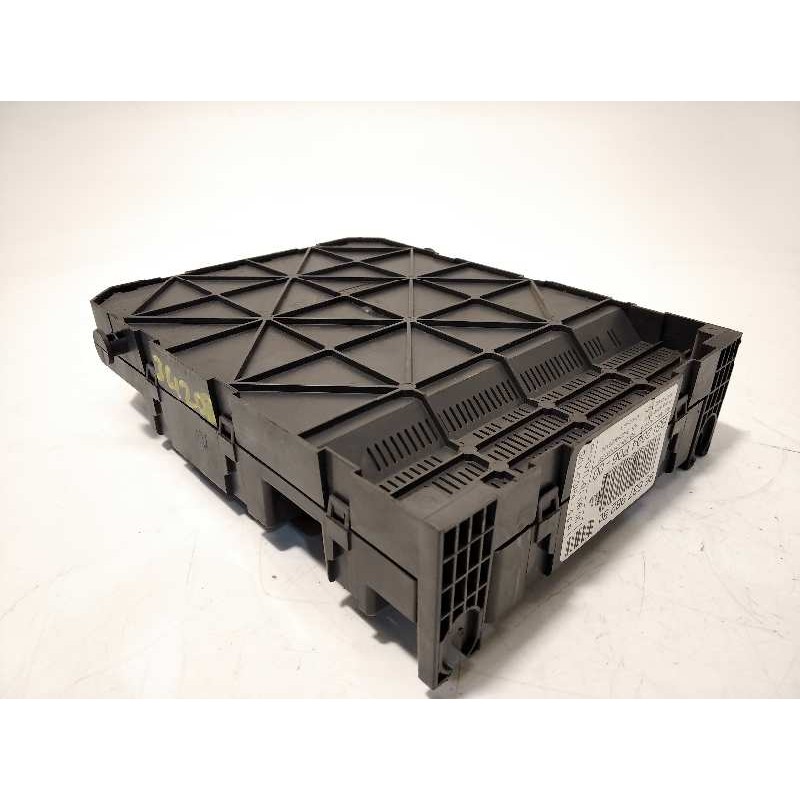 Recambio de caja reles / fusibles para peugeot 207 sport referencia OEM IAM 9663798280  