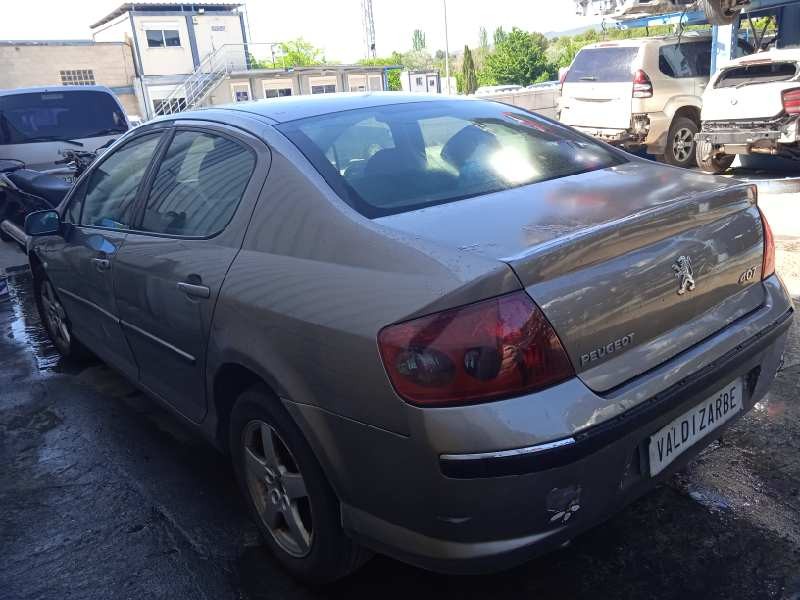 peugeot 407 del año 2004