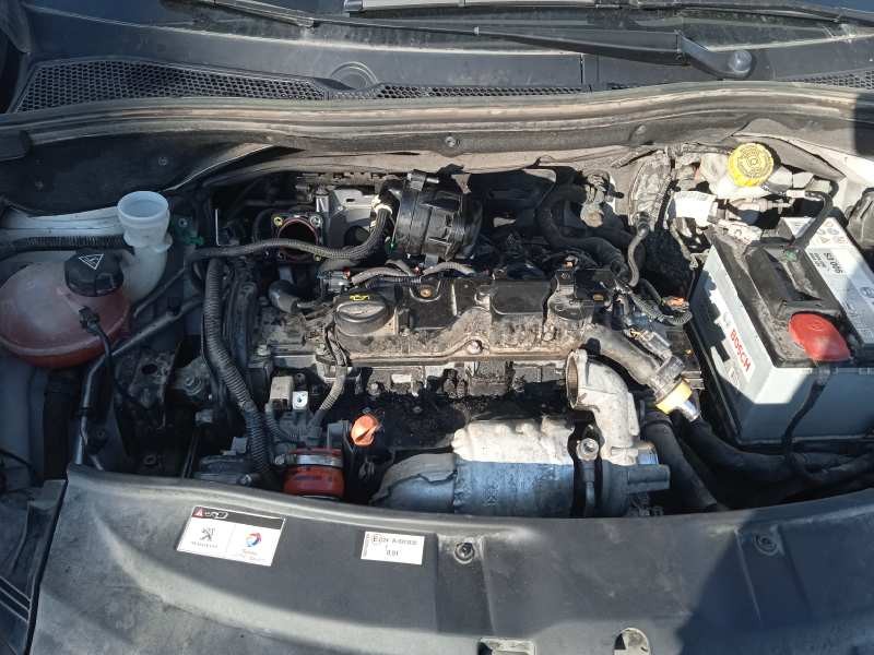 peugeot 2008 (--.2013) del año 2016