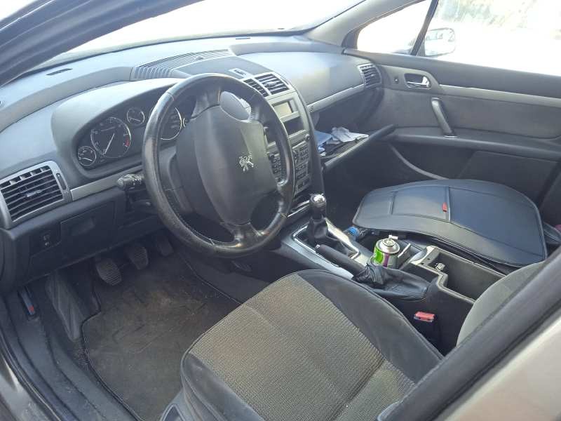 peugeot 407 del año 2004