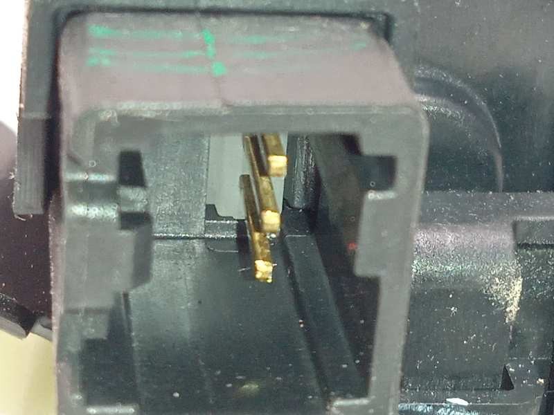 Recambio de cerradura maletero / porton para ford mustang basis referencia OEM IAM DS73F43282AD  