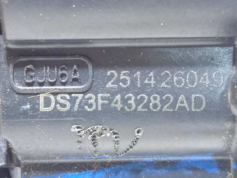 Recambio de cerradura maletero / porton para ford mustang basis referencia OEM IAM DS73F43282AD  