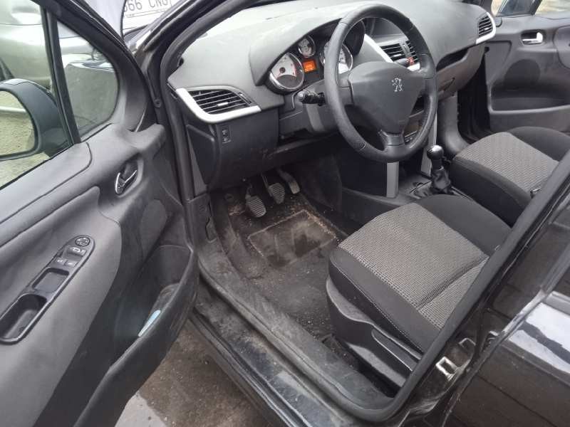 peugeot 207 sw del año 2009