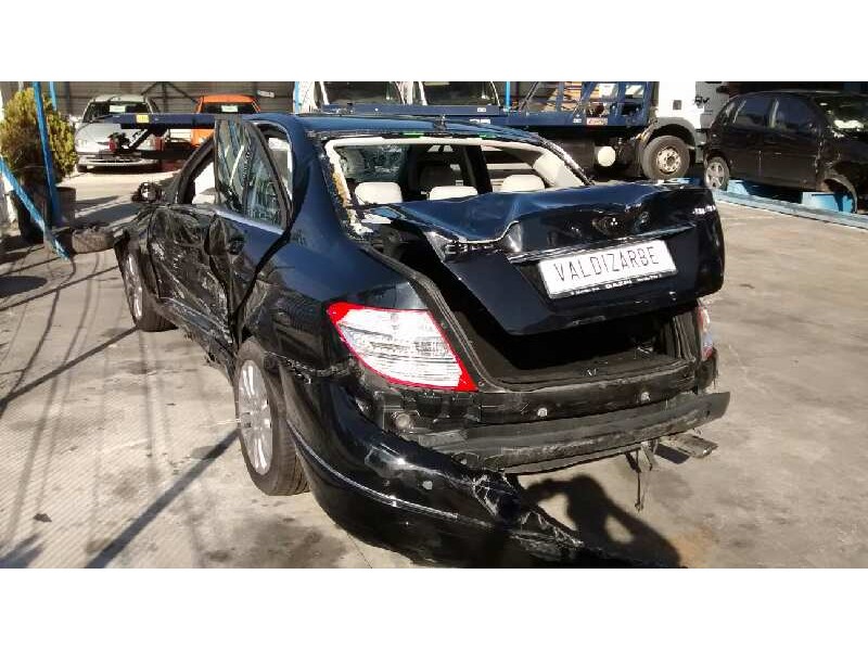 mercedes-benz clase c (w204) berlina del año 2010