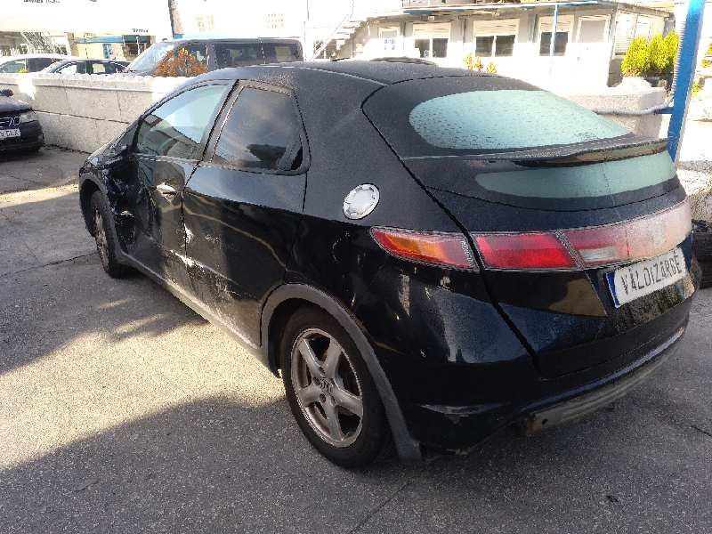 honda civic berlina 5 (fk) del año 2008