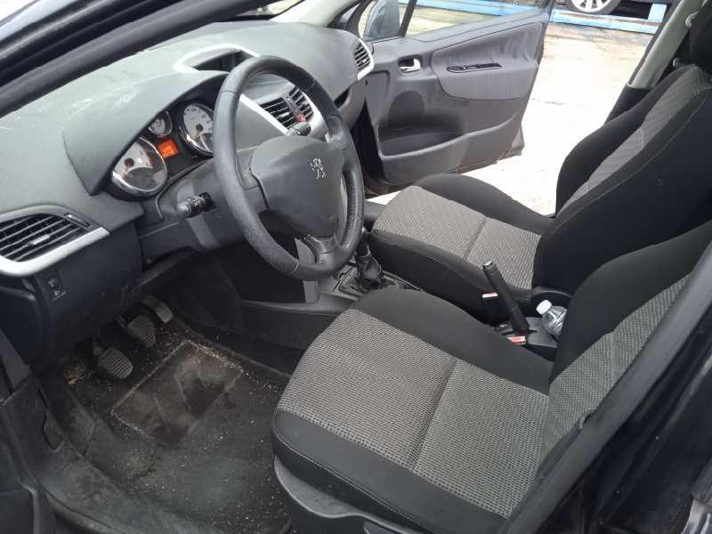 peugeot 207 sw del año 2009