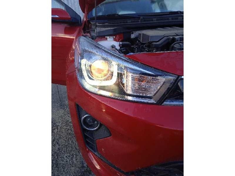 kia rio (yb) del año 2023